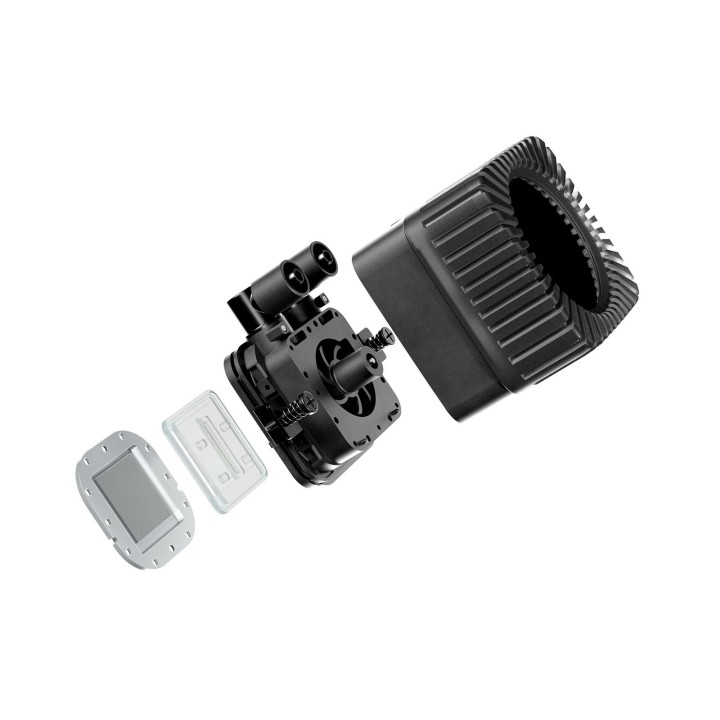 be quiet! Light Loop IO LCD – watercooling AIO
